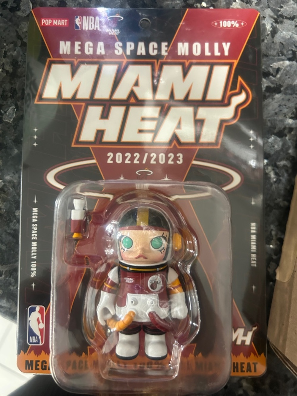 POP MART Mega Space Molly Miami Heat Figure